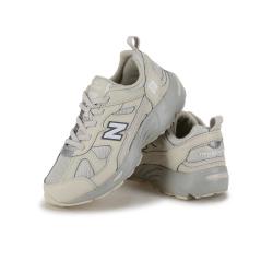 new balance nb童鞋4-7岁中童男女奶油白潮流拼接舒适休闲鞋PV878