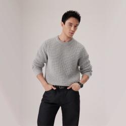 Levi's 李维斯男士纯色简约宽松正肩休闲针织衫003B6