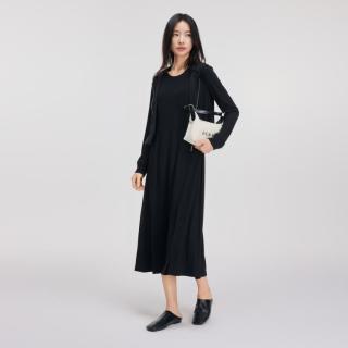 三彩 2026夏季背心连衣裙圆领无袖A字松弛感长裙女