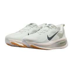 NIKE Vomero 18 男子跑鞋 HM6803-020