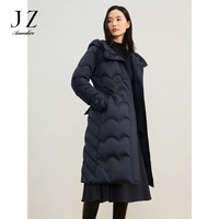 移动端：玖姿 安娜蔻奥莱通勤连帽钉珠白鹅绒保暖长羽绒女冬款