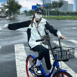 新款城市冲锋衣无内胆防水防风运动登山服三合一面料