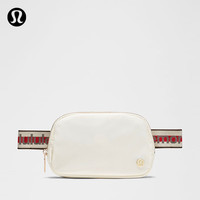 lululemon Everywhere 腰包 *条纹文字徽标