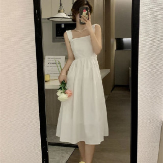 FOURDATRY 法式方领吊带连衣裙夏季女小个子收腰显瘦小众