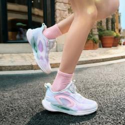 安踏 逐月儿童跑步鞋轻软回弹安踏女童鞋中大童校园训练稳定儿童运动鞋