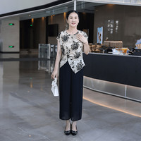 小衫蕾丝显瘦气质洋气时尚夏季法式拼接休闲减龄收腰修身印花名媛