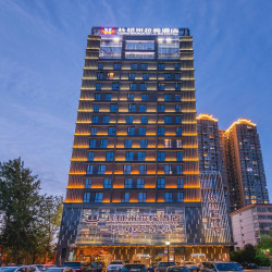 西安长征米拉梭酒店（唐都医院半坡地铁站店）1晚+精品美味双人餐+唱享KTV一小时+享双人汉服体验一次（不含妆造）