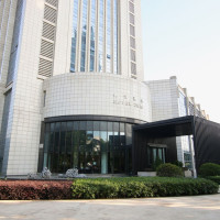 南京御冠酒店2晚