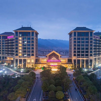 移动端：南昌保利皇冠假日酒店1晚+梅岭云端索道票2张