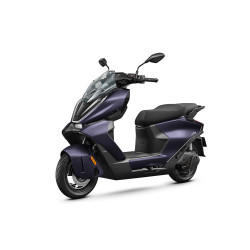 ZEEHO 新品高性能强操控长续航电摩智能锂电旗舰电动车摩托车 AE6 Max  72V30Ah*2锂电