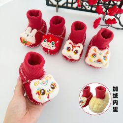 红色鞋子冬季加绒加厚宝宝鞋袜满月周岁虎头鞋新生儿保暖鞋婴儿鞋