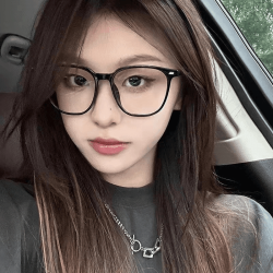 素颜炫酷黑！神器韩版潮脸小显瘦防蓝光学生近视眼镜男女女款网红
