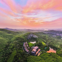 溧阳涧谷温德姆至尊豪廷温泉酒店 竹景大床房2晚(连住)