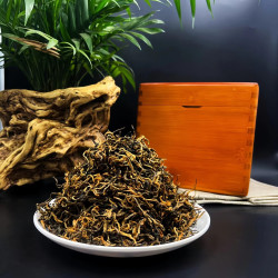 古树红茶毛峰云南凤庆蜜香金芽金毫尽显茶汤滋味甘醇耐泡滇红茶叶