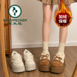 啄木鸟 保暖白色毛毛厚底棉鞋女2026新款冬季博肯加绒复古勃肯鞋