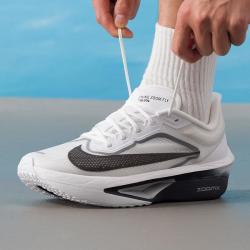 NIKE ZOOM FLY 6低帮男鞋减震跑步鞋进阶运动鞋