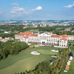 南京苏宁钟山国际高尔夫酒店 园景套房2晚(连住)