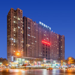 阳阳国际酒店（交大一附院小寨地铁站店）1晚