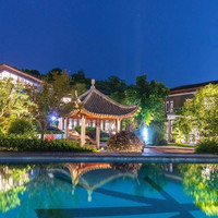 禾酒店2晚+首日欢迎水果+mini吧进口饮品首轮享用+晚安羹1次+45分钟旅拍（含3张精选电子照片）+双人正餐+送...