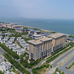 睿湾度假公寓式酒店1晚