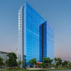 深圳坪山高铁站希尔顿欢朋酒店1晚