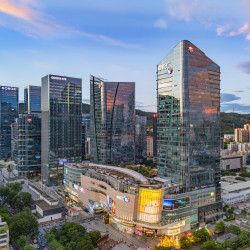 鹏城丽景酒店（福田上梅林地铁站店）1晚