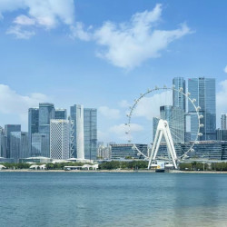 深圳康莱德酒店1晚+两大一小摩天轮家庭套票