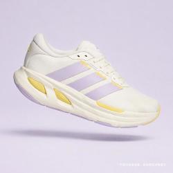 adidas ADISTAR GUIDE透气轻便低帮超轻长跑女子跑步鞋