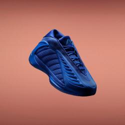 adidas 实战抗扭缓震专业篮球鞋