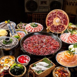 “萍”安万里四人餐