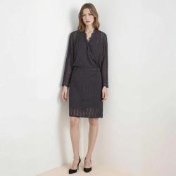 EMPORIO ARMANI 纯色破烂设计气质日常系带收腰V领长袖连衣裙