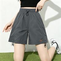 雪中飞 今年流行工装短裤女2026新款爆款夏季机能抽褶外穿休闲裤