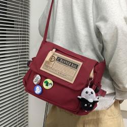 千百度 女包单肩包轻便包包大容量新月包斜挎饺子包男女包