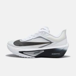 NIKE Zoom Fly 6 碳板竞速跑鞋