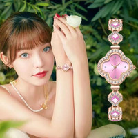 杜里 时尚新款四叶草女士幸运经典满钻樱花粉潮流手链式腕表