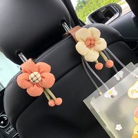 汽车挂钩座椅背前后排多功能置物靠背小挂勾可爱花朵车载挂钩装饰