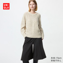 优衣库 纽花圆领针织衫女装毛衣毛衫488243 01 乳白色 S