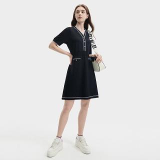 限尺码：FILA 女装连衣裙女士时尚休闲V领基础柔软舒适日常织连衣裙