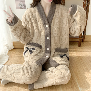 加绒加厚珊瑚绒睡衣女秋冬季法兰绒胖MM加肥加大码宽松家居服套装