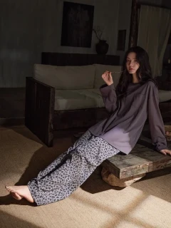 春秋季睡衣女士宽松简约长袖长裤套装慵懒感可外穿休闲家居服