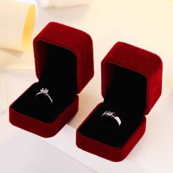 合金戒指 仿真潮精致结婚ins高颜值经典仿真简约韩版百搭婚戒四爪