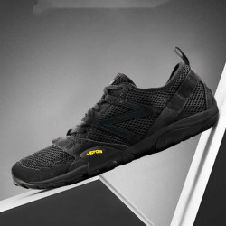 new balance 10O系列 女款赤足薄底鞋 MT10OAC