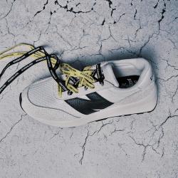 new balance 复古厚底 女士休闲鞋  42，42.5，46.5，43，36，38，44，40，45，37，41.5，40.5，39.5，38.5，37.5 灰色/灰白色 U370NA 成人