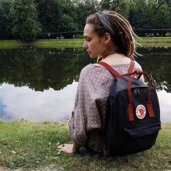 北极狐 Fjallraven北极狐双肩包kanken男女轻便旅行背包运动包23510 16L
