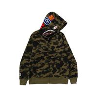 BAPE 迷彩鲨鱼连帽开衫卫衣