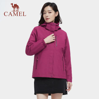 骆驼 女款三合一抓绒加厚冲锋衣情侣款户外服装外套男女旅游登山服 V1W118258，药紫红，女 M