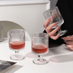 竖条纹高脚杯子高颜值家用玻璃杯果汁水杯洋酒杯冰淇淋杯鸡尾酒杯
