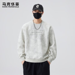 马克华菲 秋季圆领长袖扎染字母钢印男士套头卫衣时尚宽松简约上衣