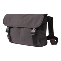 bellroy Cinch Messenger 12L 斜挎包 酒红棕