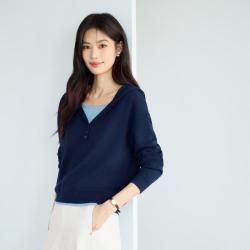 伊芙丽 假两件连帽百搭针织衫女2026春新款设计感毛衫